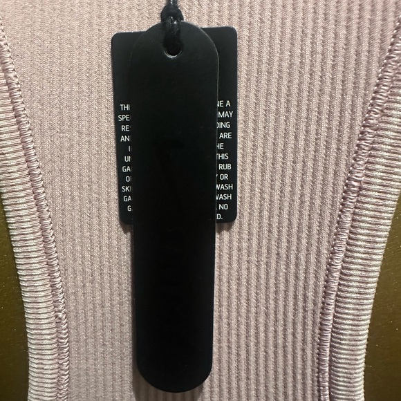 SKIMS Ribbed Halter Bralette - Pink - Picture 6 of 7